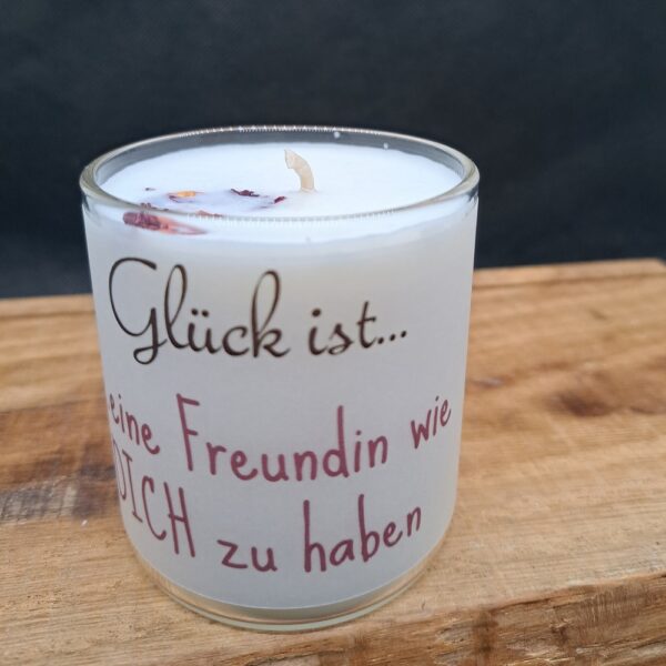 Spruchkerze "Glück ist eine Freundin wie dich zu haben"