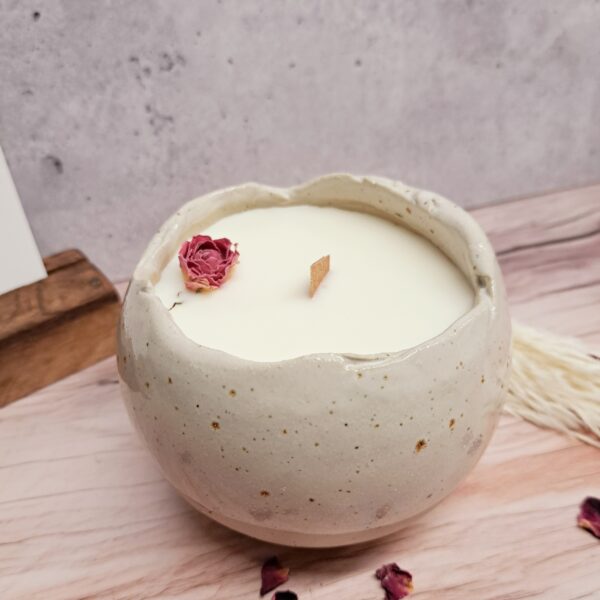 Kerze im Keramikpot Damaszener Rose & Hibiskus – Bild 6